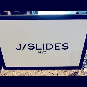 New never worn in box! Super cute! Slip on. Rubber sole.